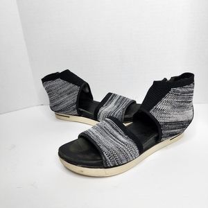 Eileen Fisher Knit Sport Platform Sandals Black/White Women's Size 9
